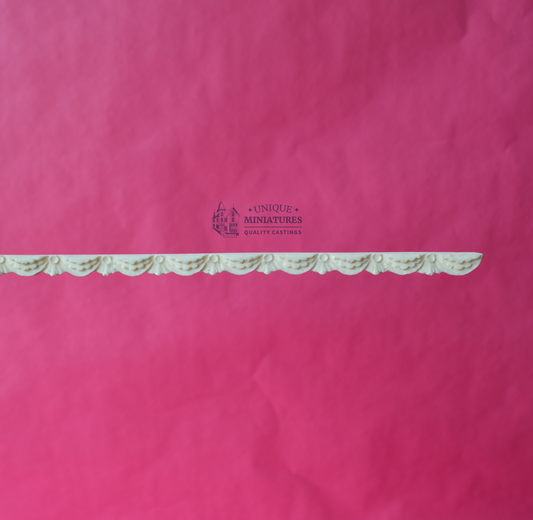 Tiny Ruffled Bow Molding | 19" | Ornamentation for Dollhouse