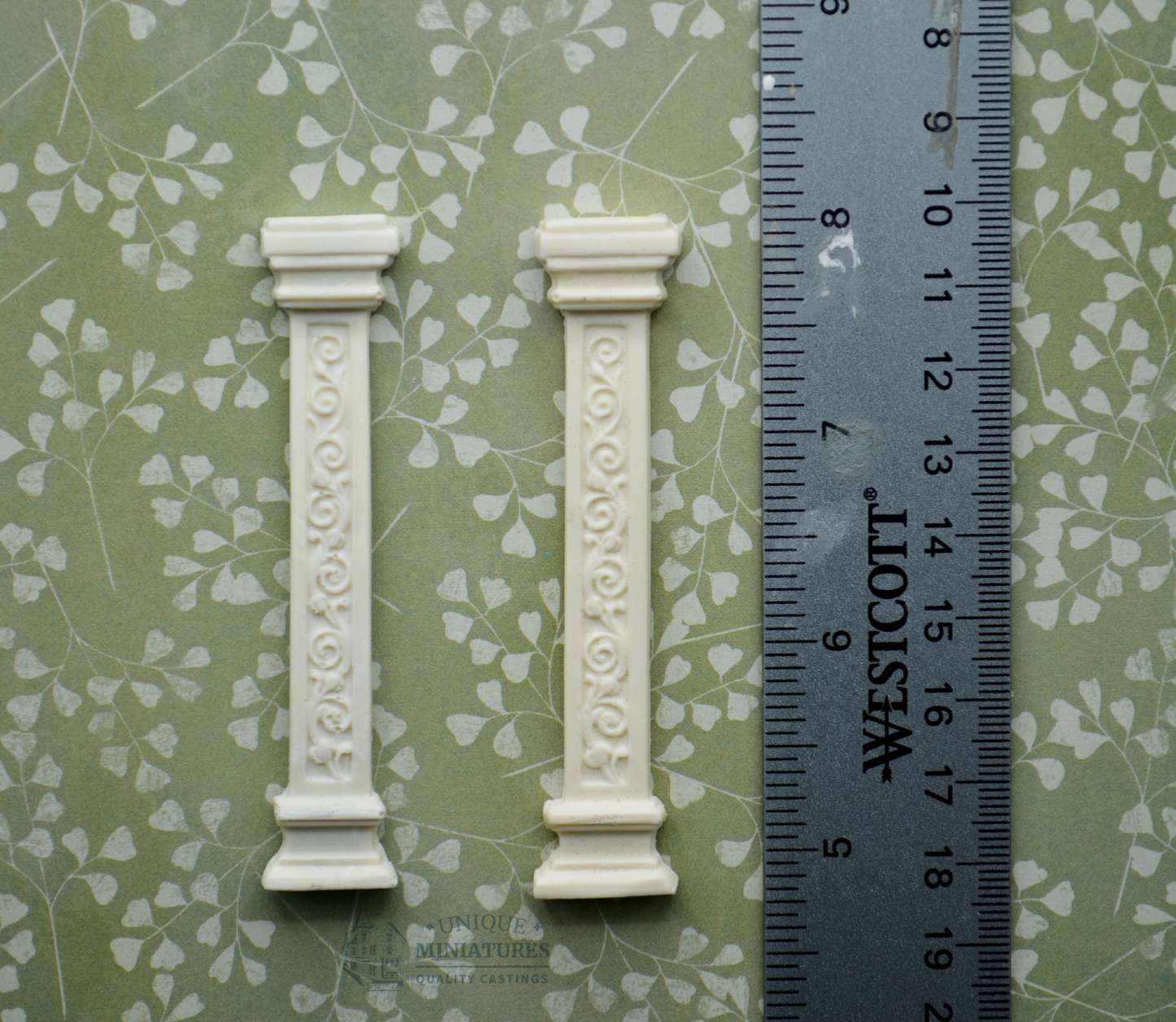 Spiral Column Appliqué | Ornamentation for Dollhouse | Set of Four