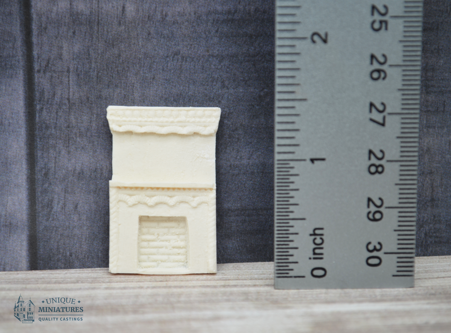 Quarter Scale Garland Fireplace | Ornamentation for Dollhouse Miniatures