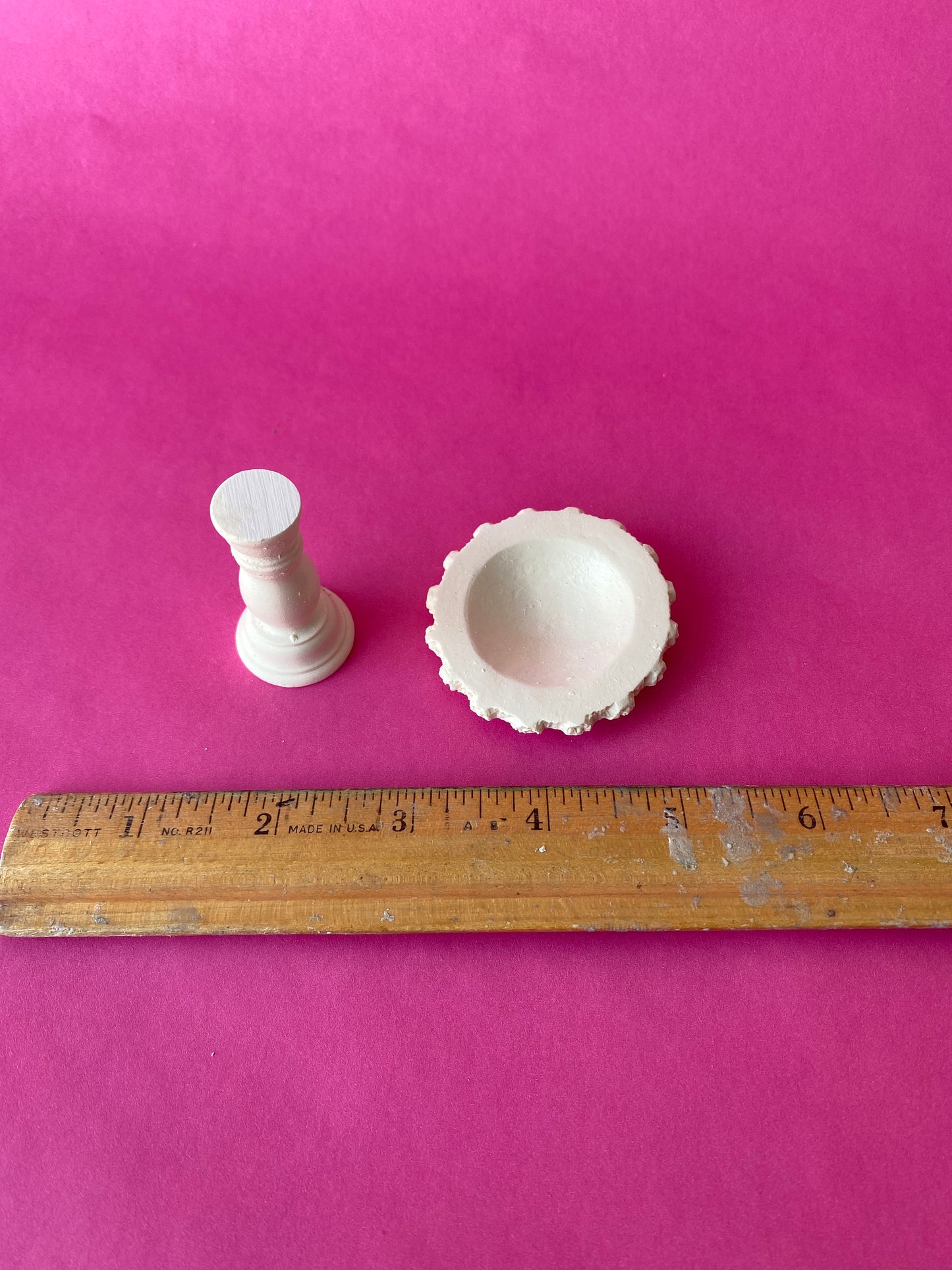 Bird Bath for Dollhouse Yard and Miniature Gardens