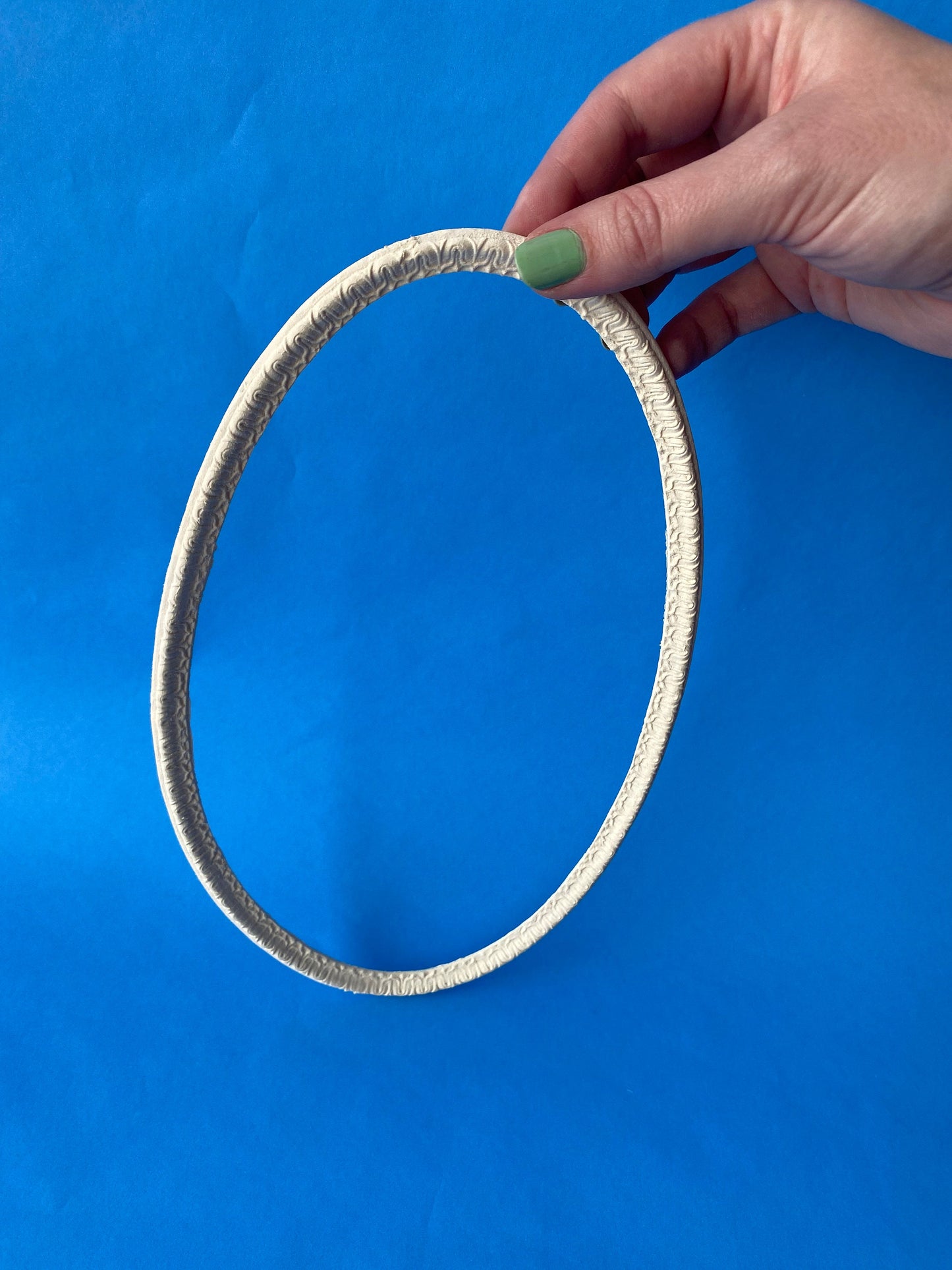 Oval Iris Petal Ceiling Carving | Ornamentation for Dollhouse Miniatures