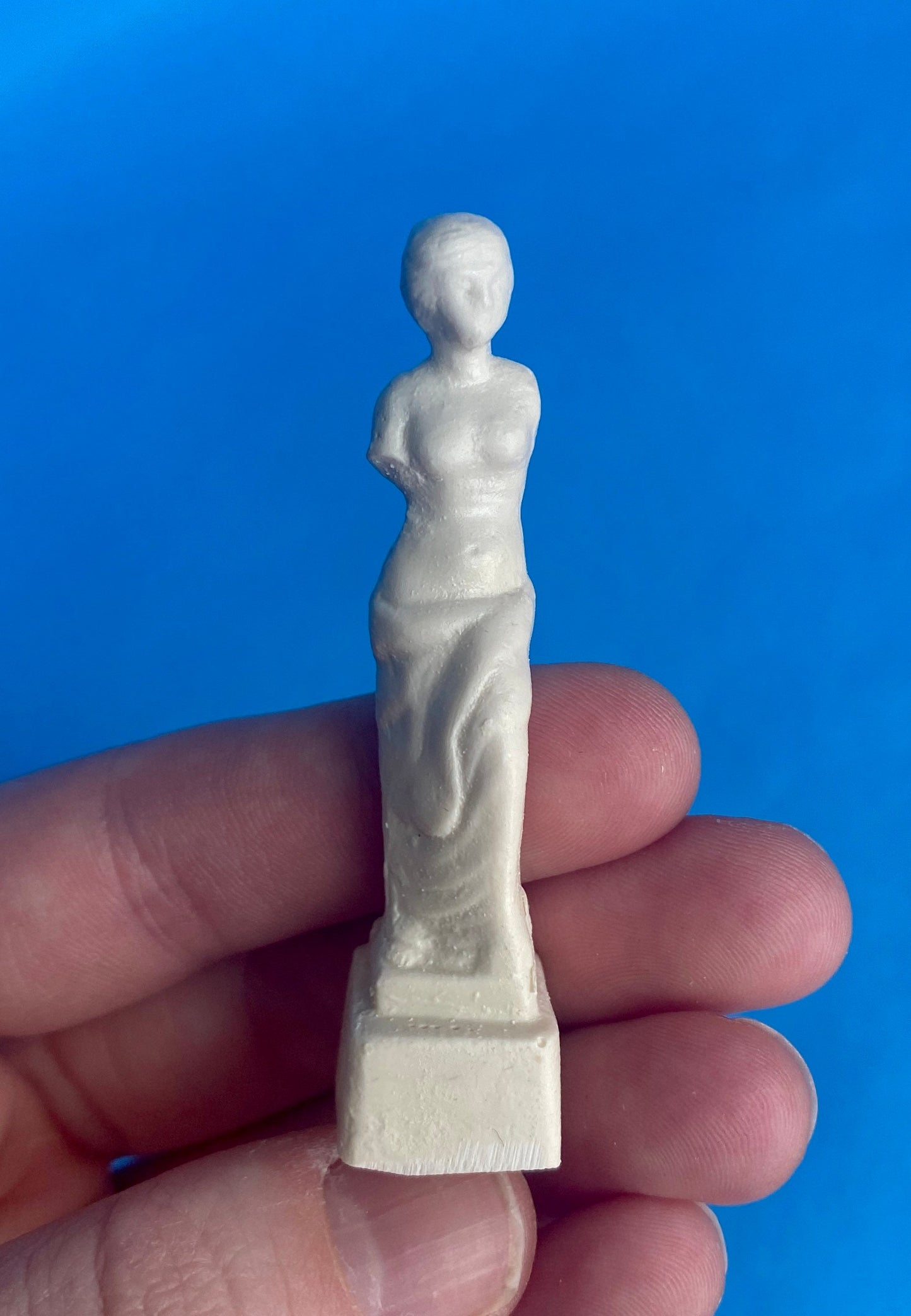 Classical Woman Statue | Ornamentation for Dollhouse Miniatures
