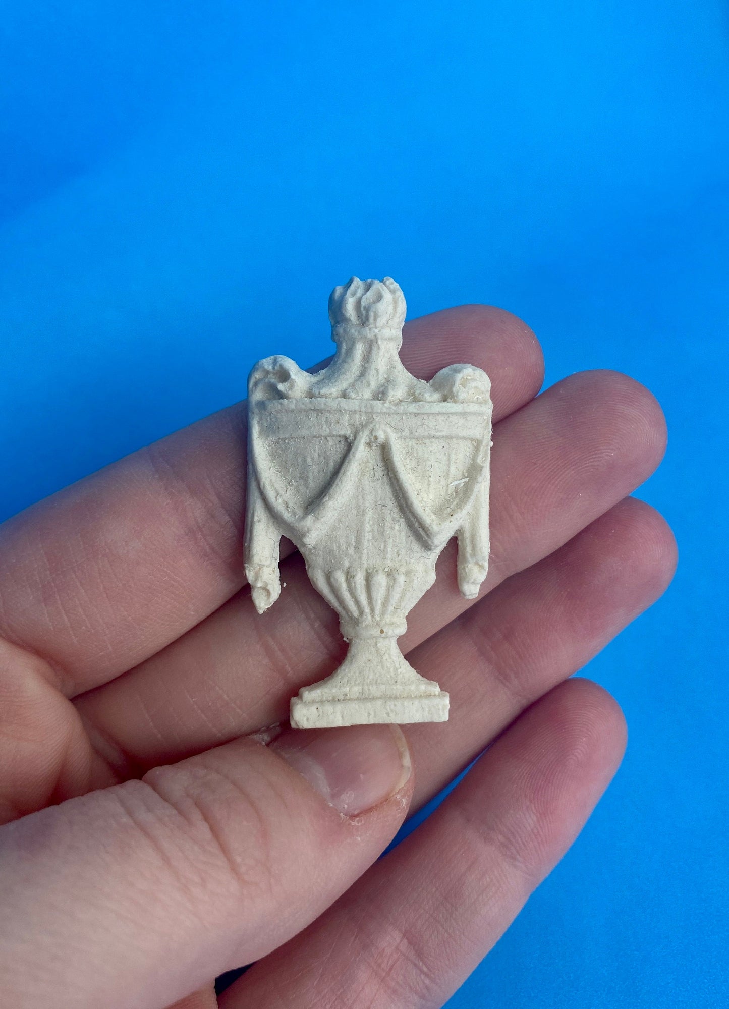 Decorative Urn Appliqué | Set of 2| Ornamentation for Dollhouse Miniatures