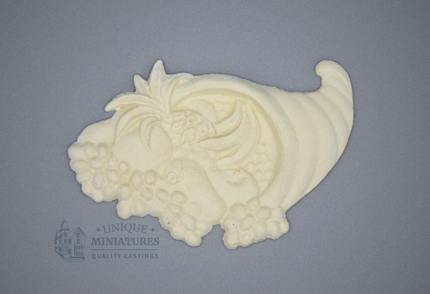 Cornucopia Appliqué | Ornament for Dollhouse Miniatures