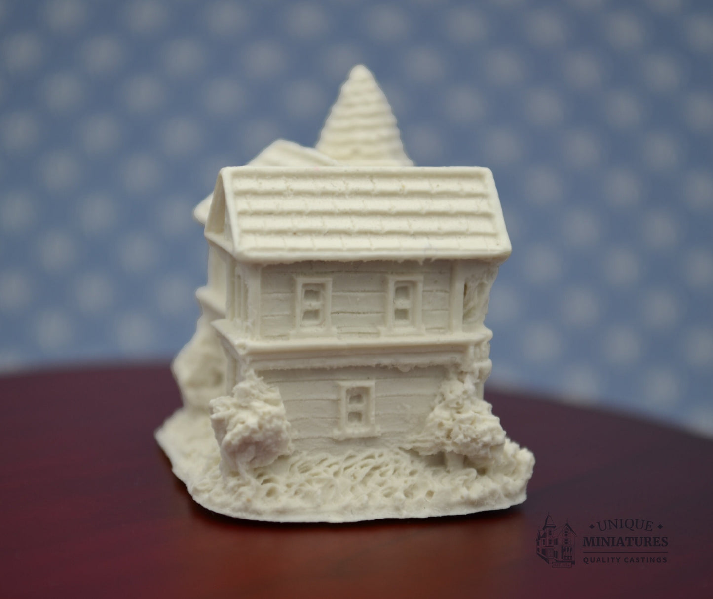 Miniature Victorian Dollhouse | Ornamentation for Dollhouse