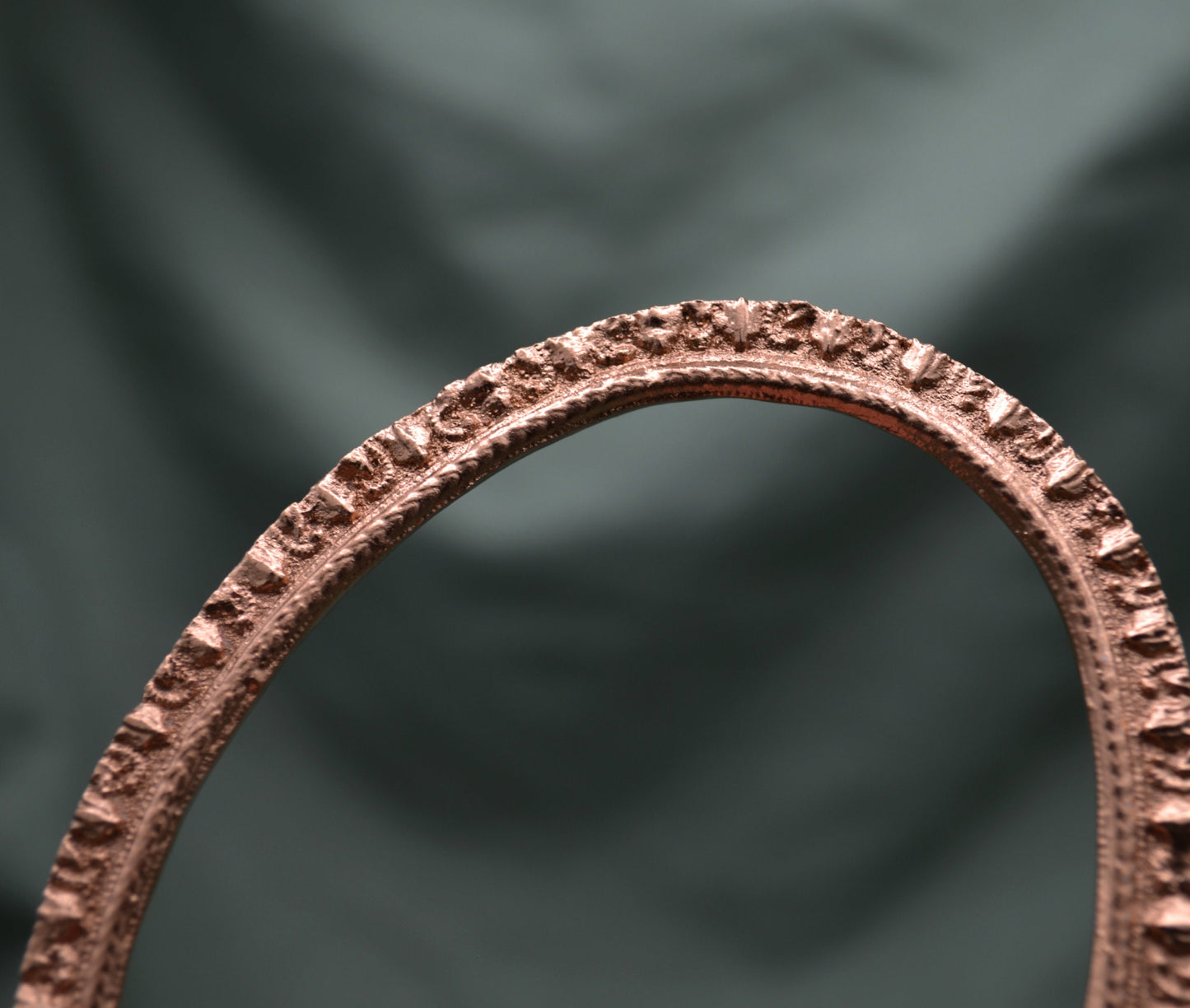 Pleated Oval Frame | Miniature for Dollhouses