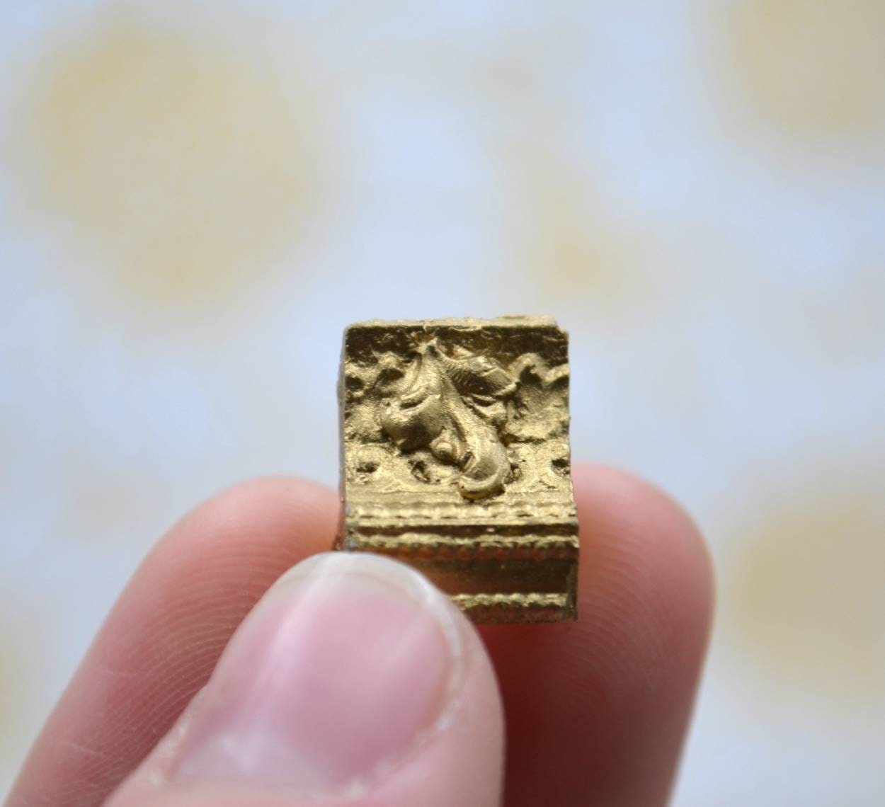 Ornate Miniature Leaf Bookend | Ornamentation for Dollhouse | Set of Two