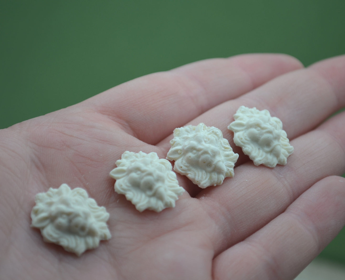 Sculpted Lion Head Appliqué | Ornamentation for Dollhouse | 4 Count