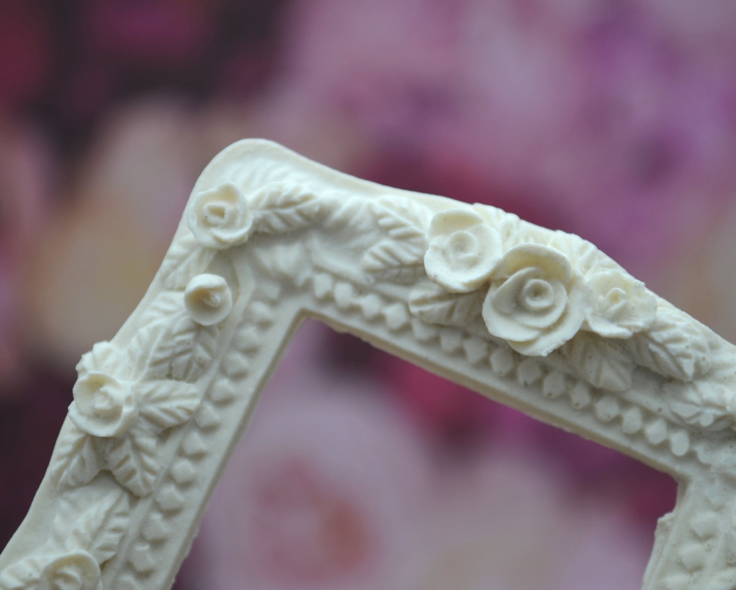Rosette Frame | Miniature for Dollhouses
