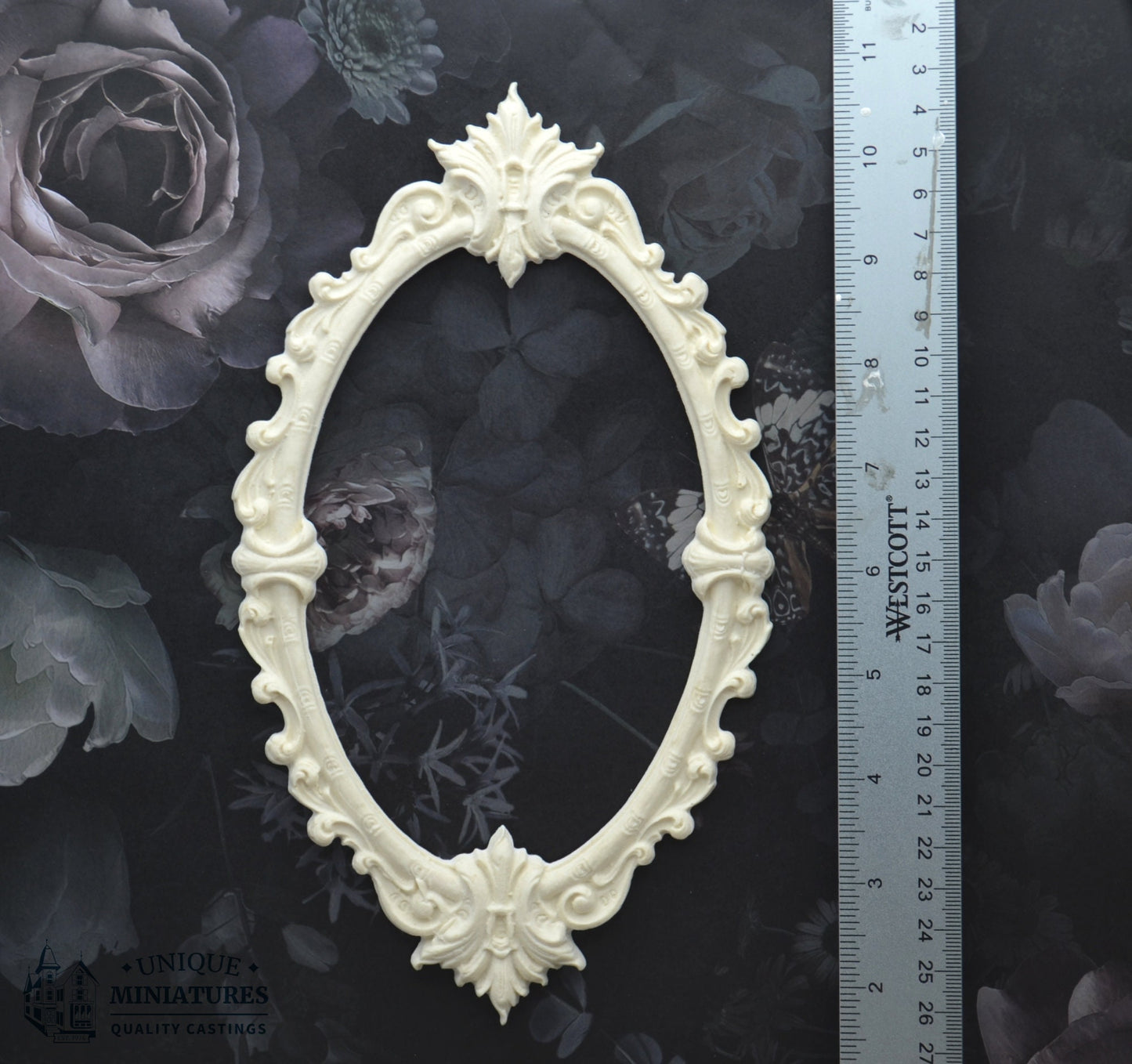 Large Fern Crest Carving | Ornamentation for Dollhouse