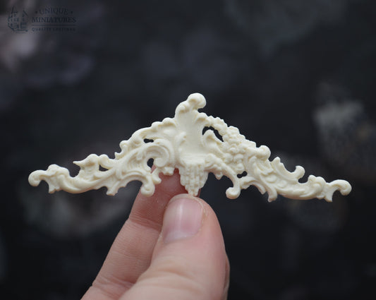 Grapevine Appliqué | Ornamentation for Dollhouse | 1 Count