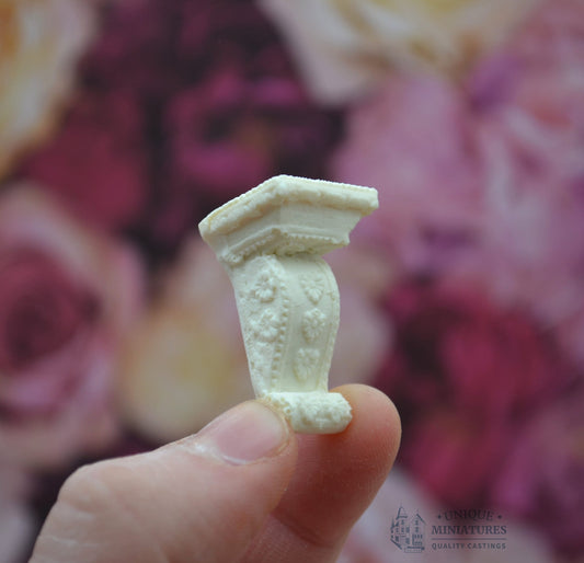 Beaded Daisy Bracket | Ornamentation for Dollhouse Miniatures | Set of 2