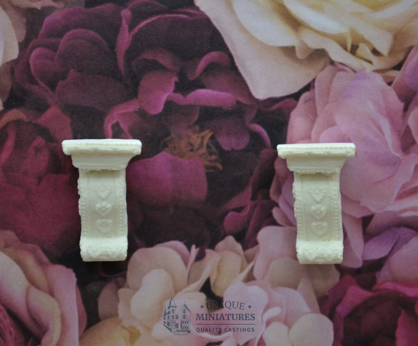 Beaded Daisy Bracket | Ornamentation for Dollhouse Miniatures | Set of 2
