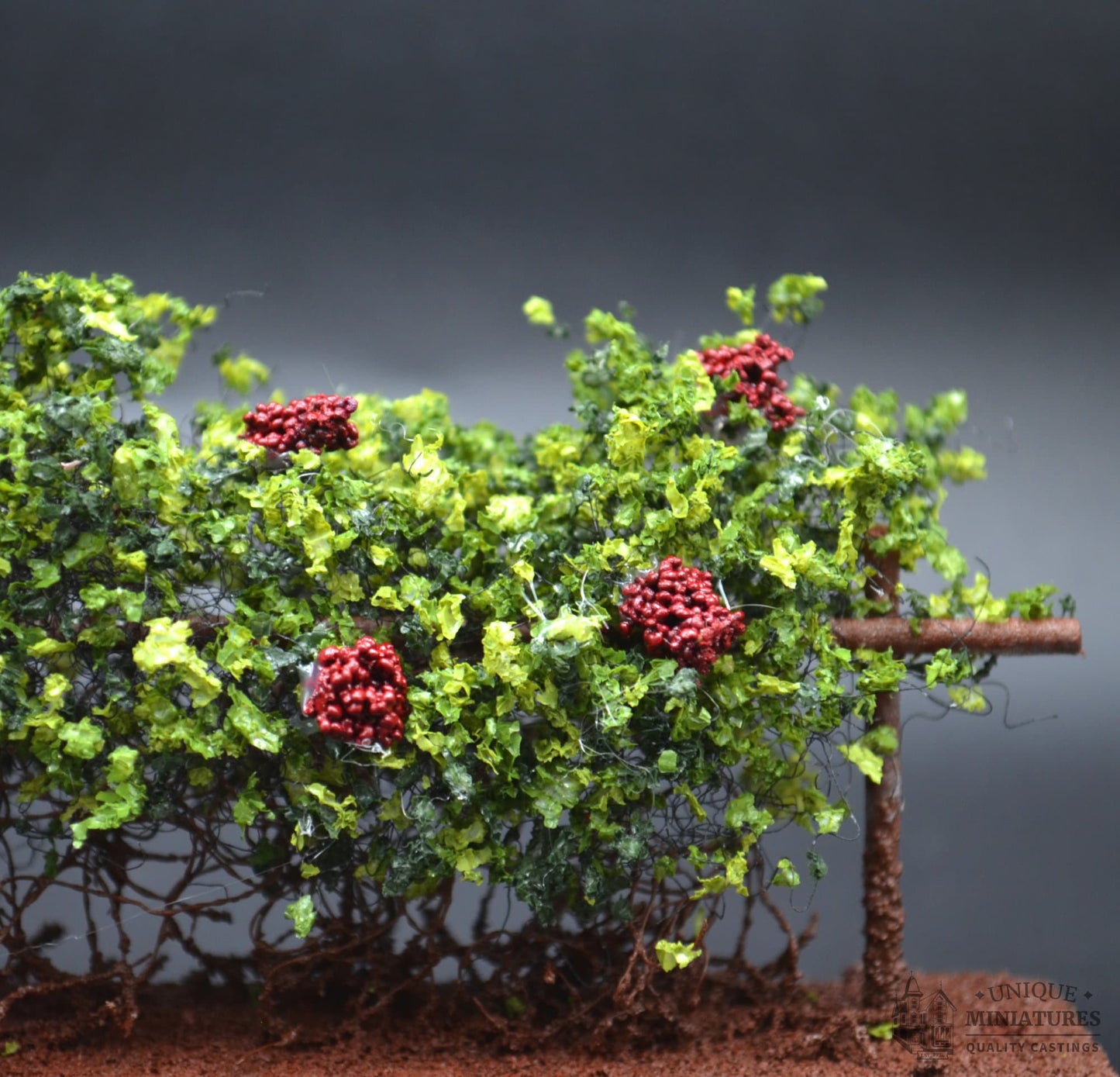 O-Scale Grape Vineyard | 7 Inches | Miniature for Dollhouse Fairy Garden