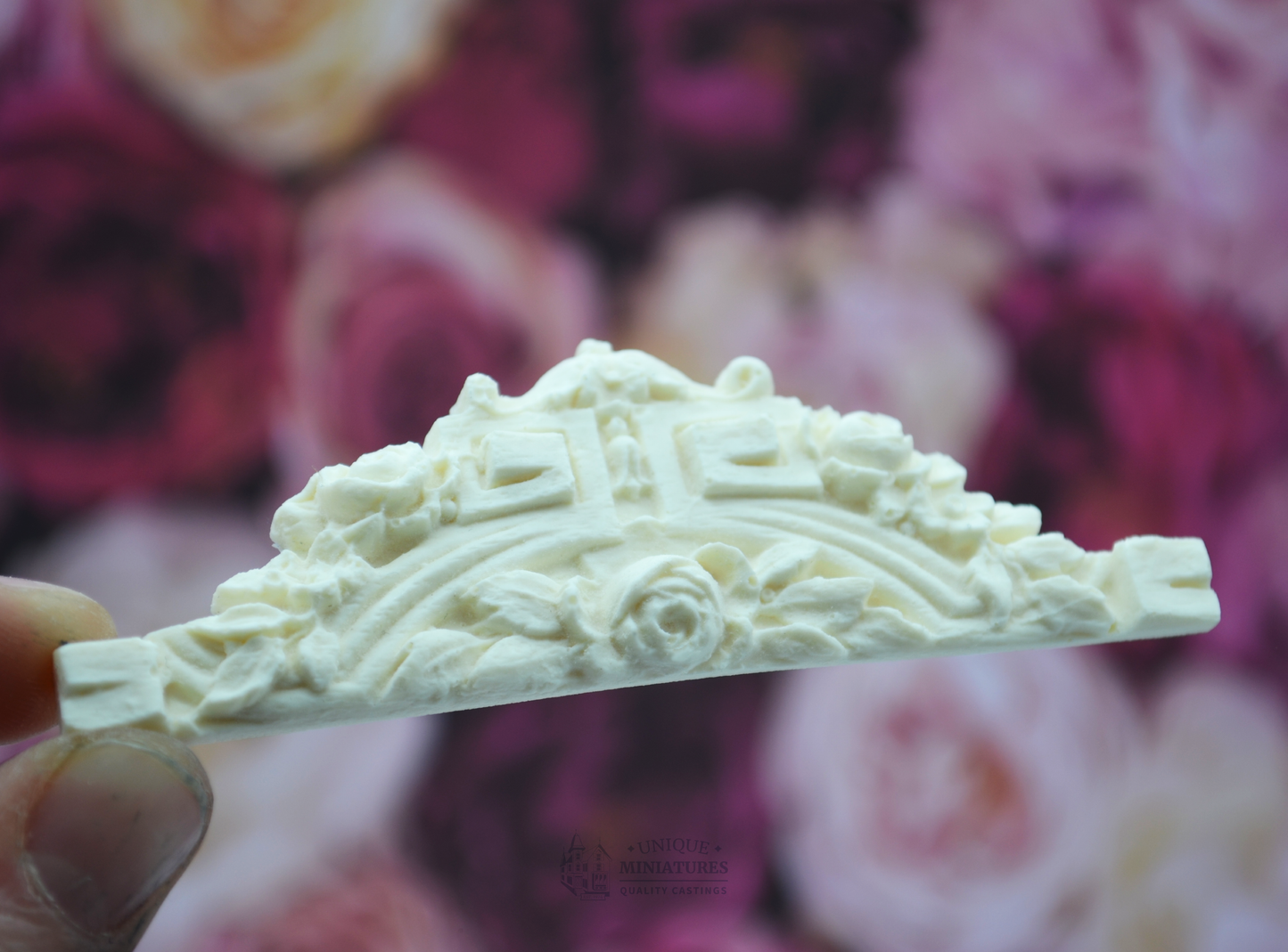 Deco Rosette Trim | Ornamentation for Dollhouse Miniatures
