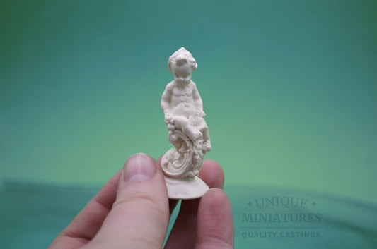 Cherub with Grapes | Miniature Statue | Ornamentation for Dollhouse