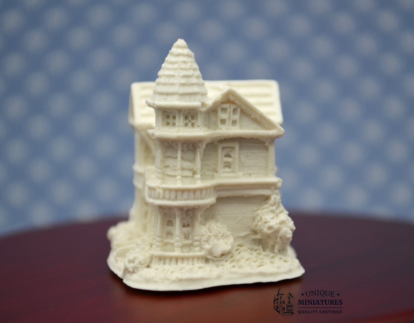Miniature Victorian Dollhouse | Ornamentation for Dollhouse