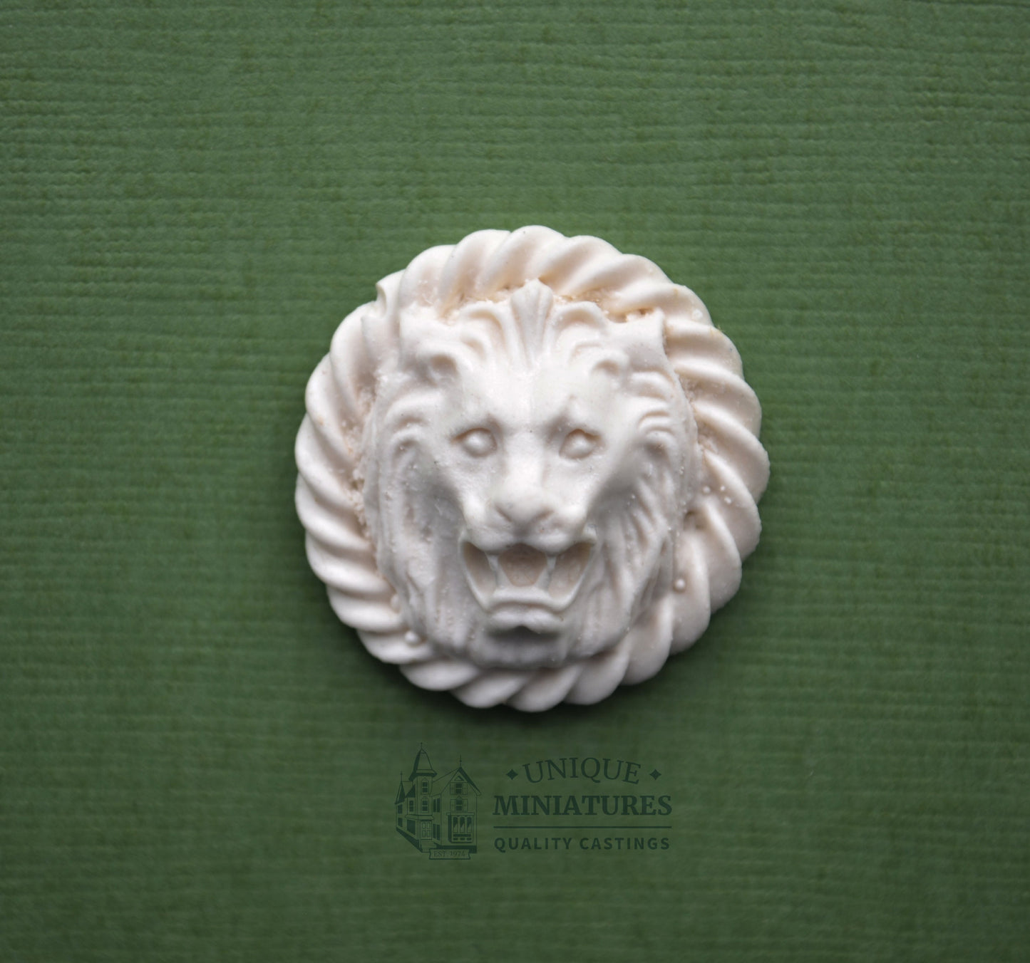 Lion's Roar Appliqué | Ornamentation for Dollhouse | 2 Count