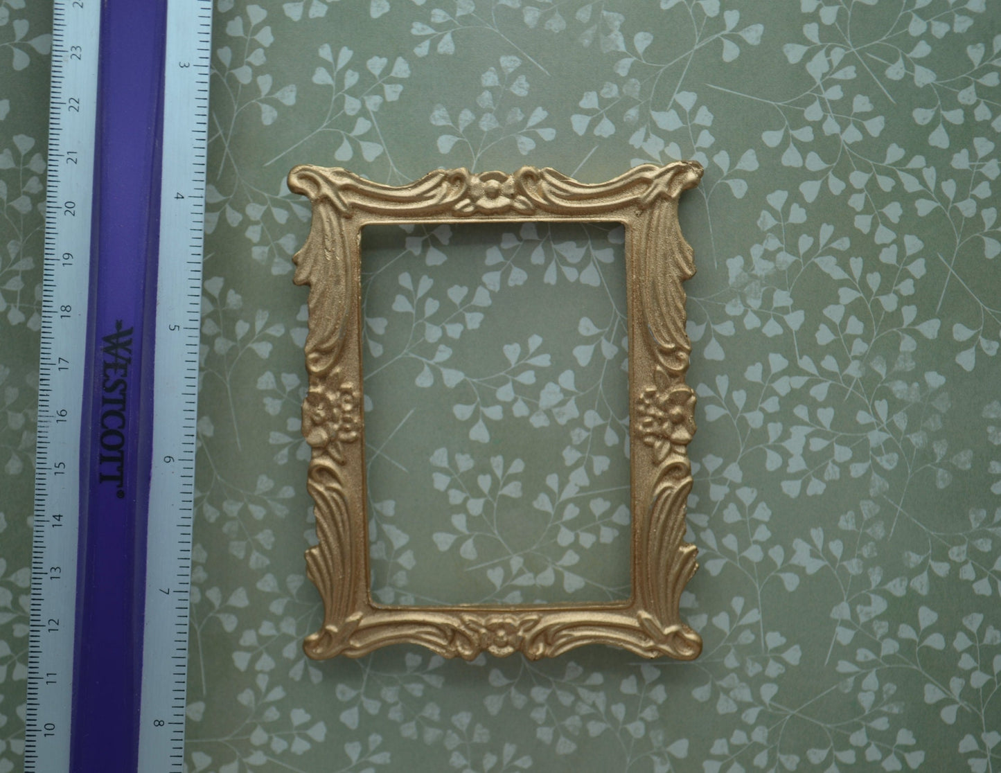 Swooped Flower Frame | Miniature for Dollhouses