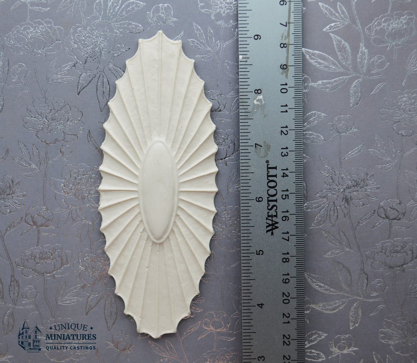 Webbed Oval Ceiling Carving | Ornamentation for Dollhouse