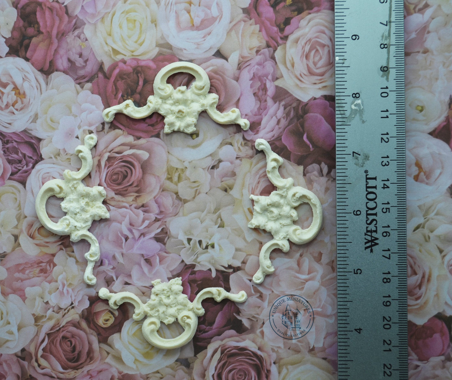 Camellia and Vine Miniature Ceiling Carving | Ornamentation for Dollhouse | Set of Four