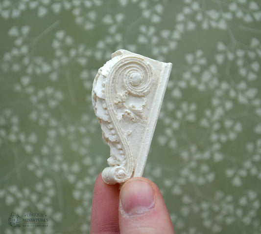 Spiral Leaf Bracket | Ornamentation for Dollhouse | Set of 2