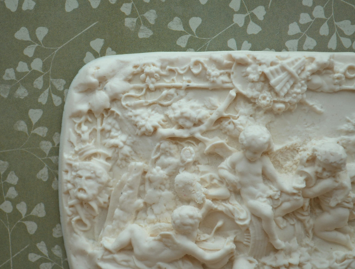 Ornate Cherub Frieze | Miniature Ceiling Carving for Dollhouse