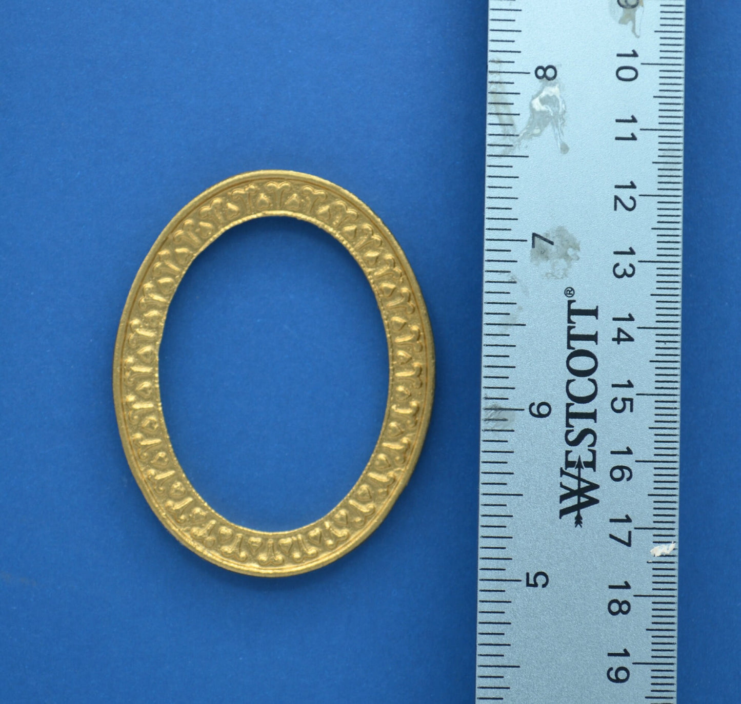 Gold Oval Aries Frame | Ornamentation for Dollhouses