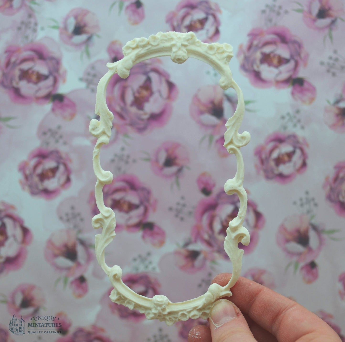 Thin Flower Scroll Carving | Miniature Ceiling Carving